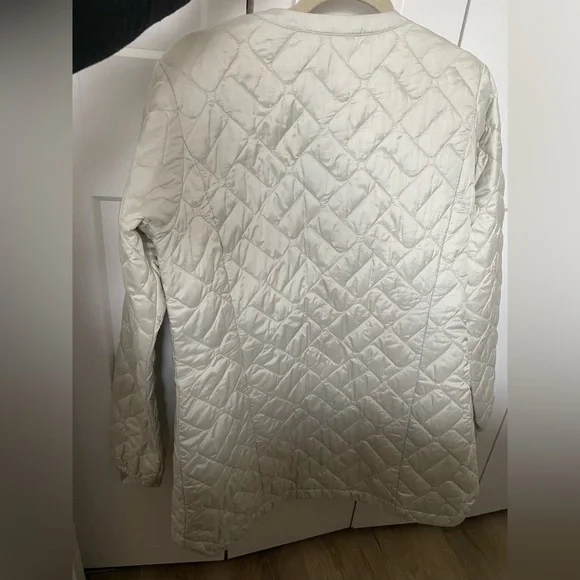 Jacket - Picture 3 of 3